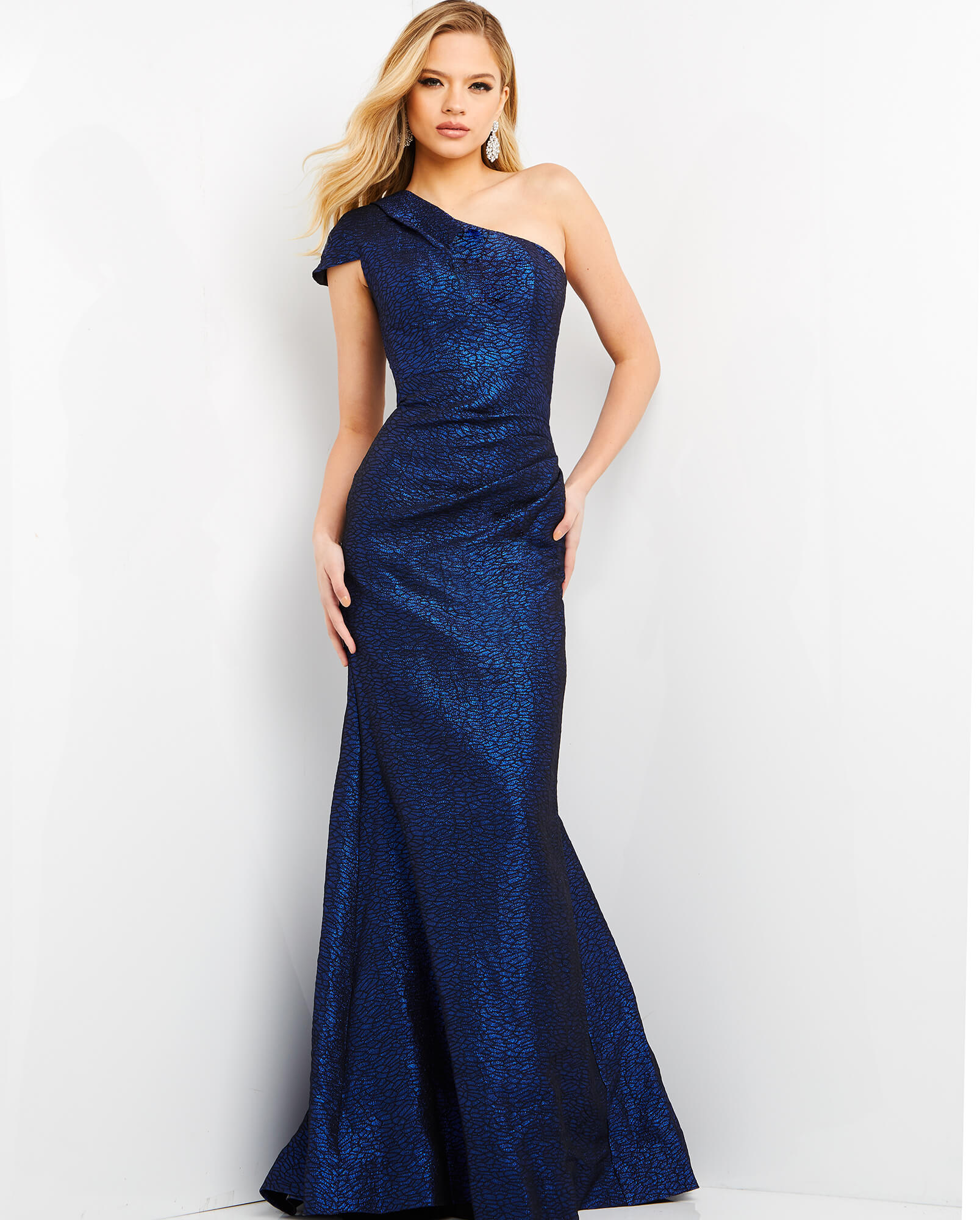 Model wearing Metallic Ruched One Shoulder Dress 06751
