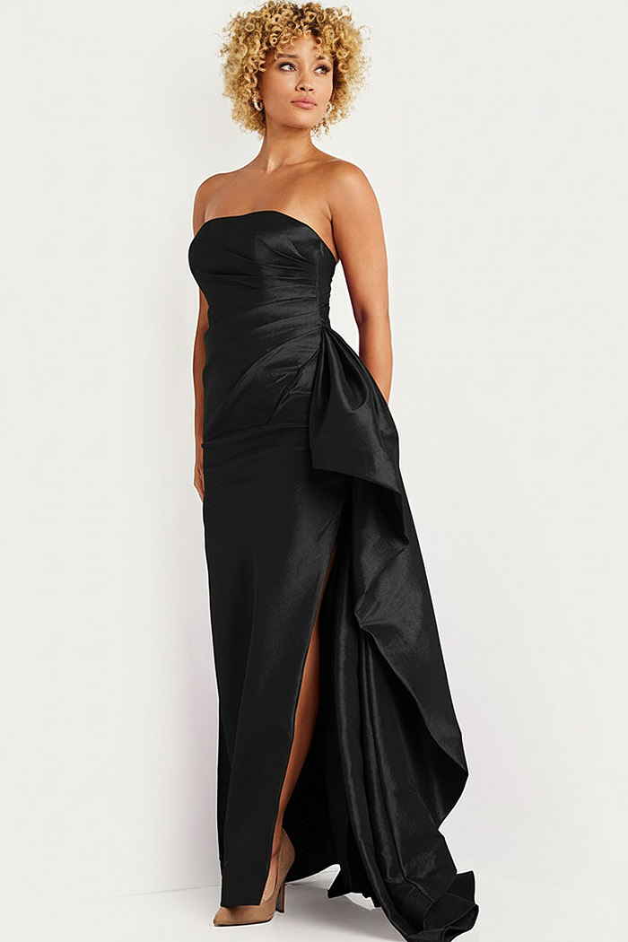 Strapless gown with pleated bodice 36854