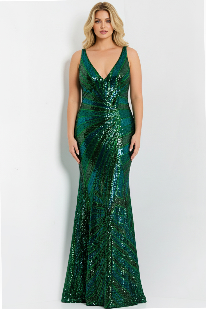 Shimmering Formal Dress with Fitted Silhouette
