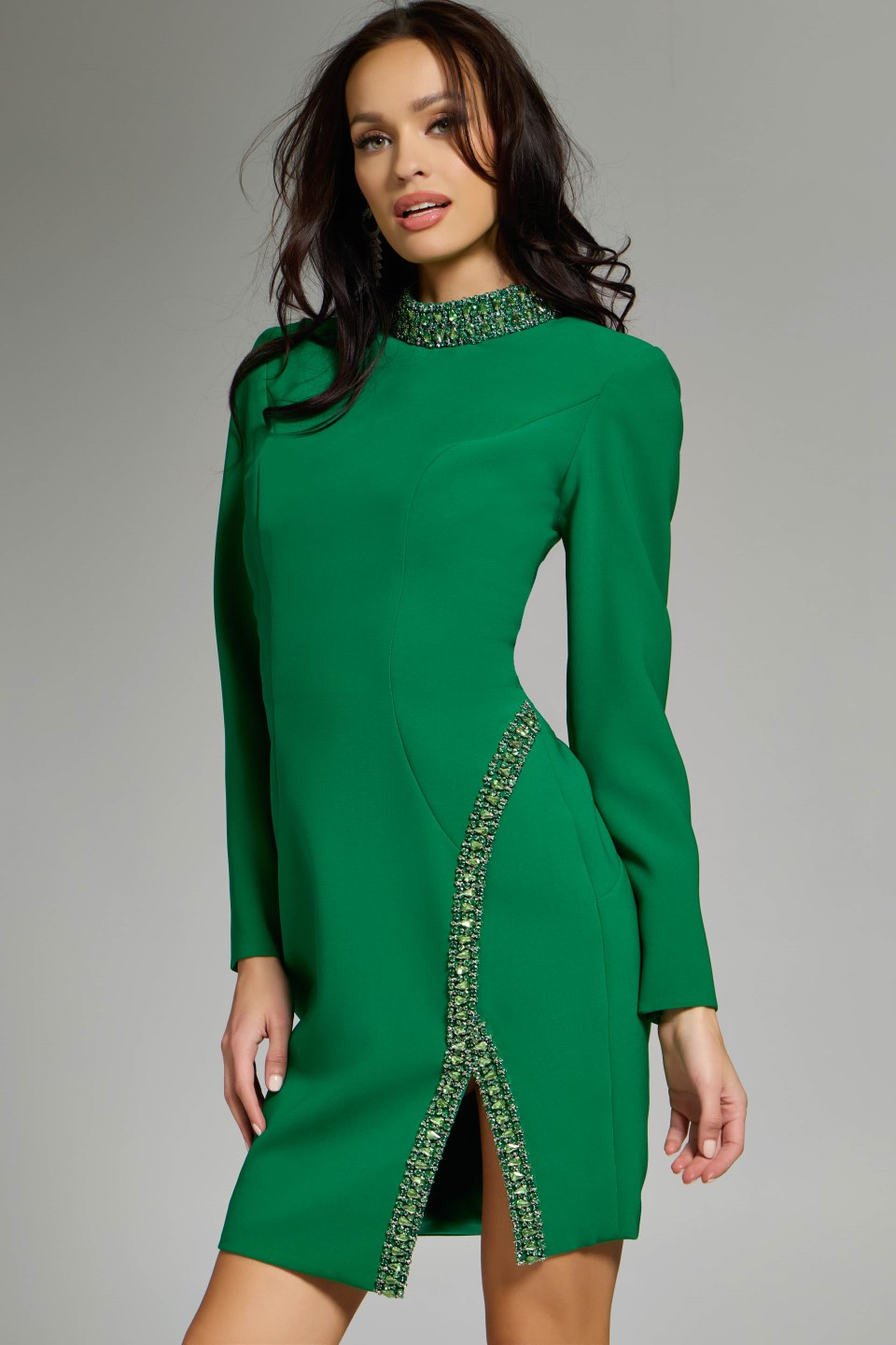 Model wearing Jovani dress 42008.