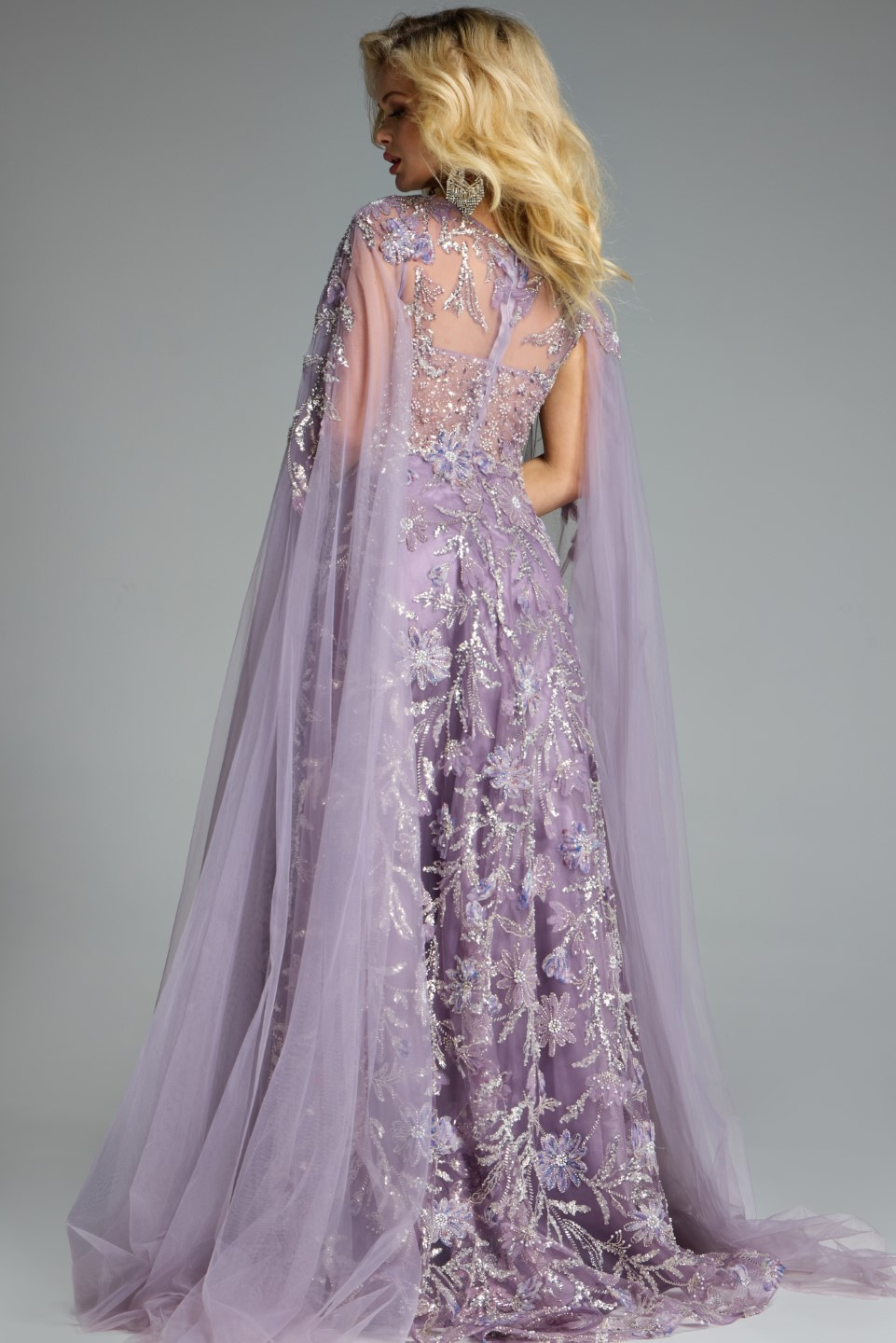 Model wearing Jovani dress 43312.