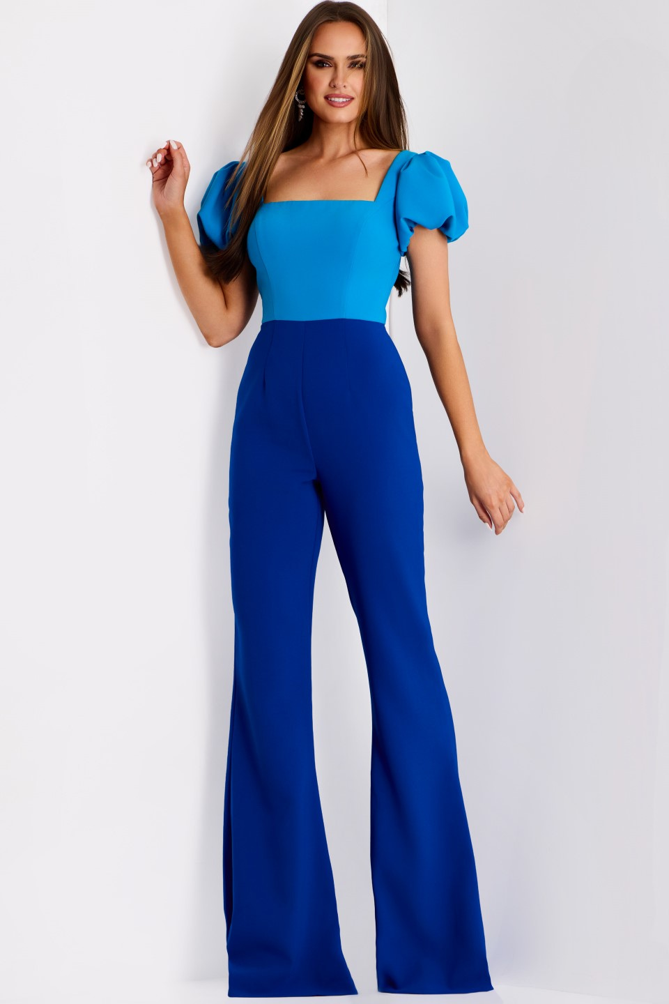 Model wearing Jovani dress 43755-1.