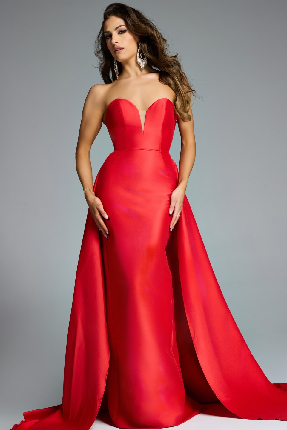 Model wearing Jovani dress 44180.