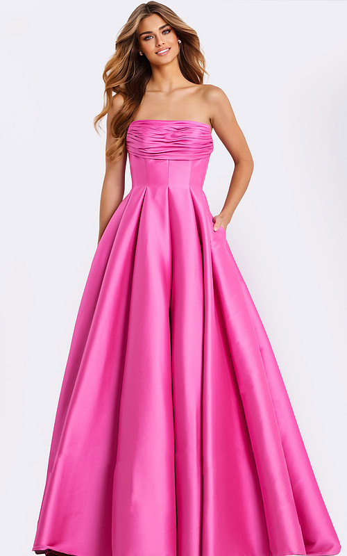 Strapless pink gown with smooth satin fabric and structured top