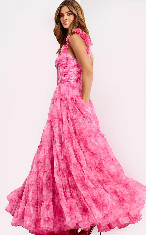 Tiered tulle prom gown with sweetheart neckline