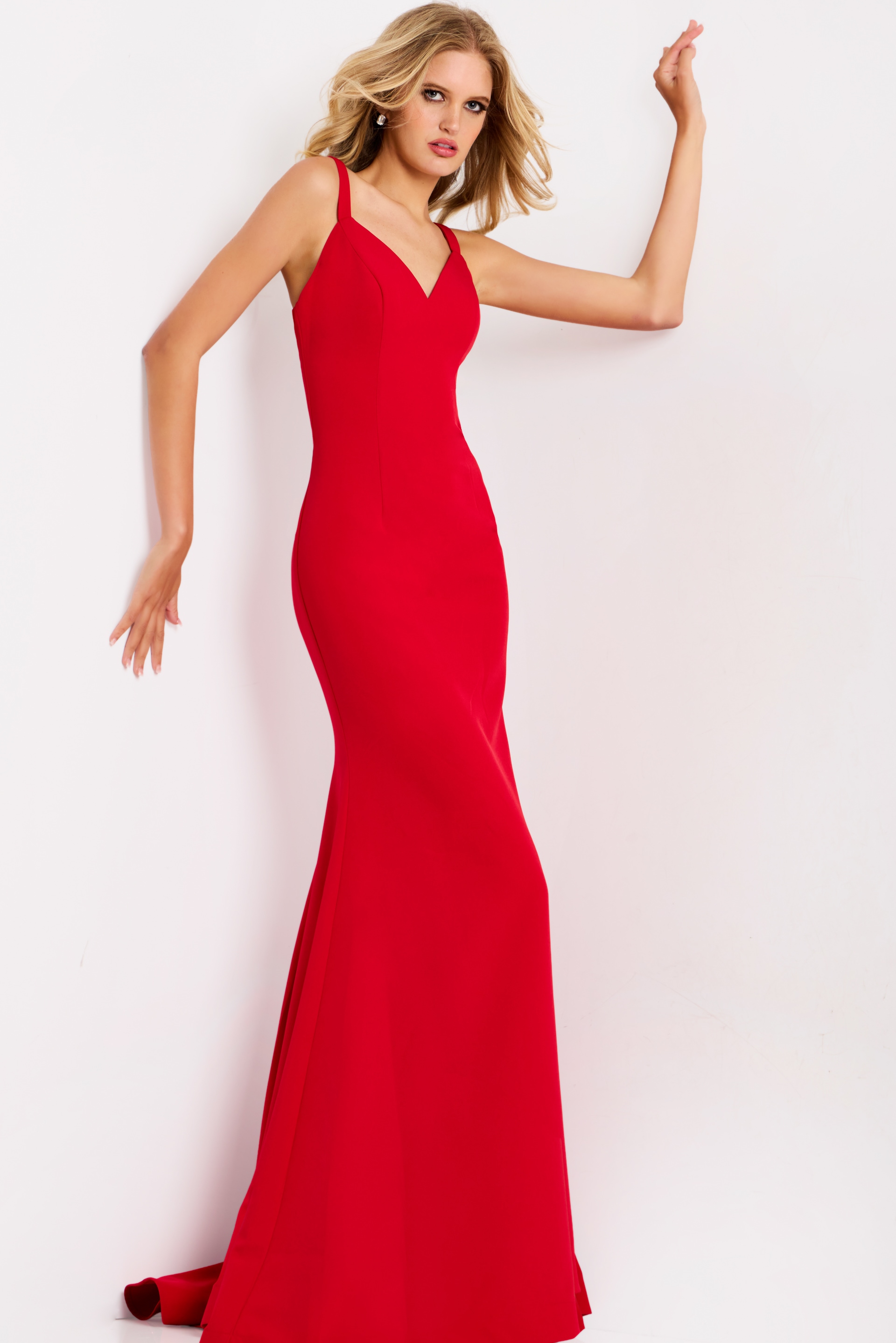 Mermaid Gown with Fitted design, sweep train, clean finish 49861