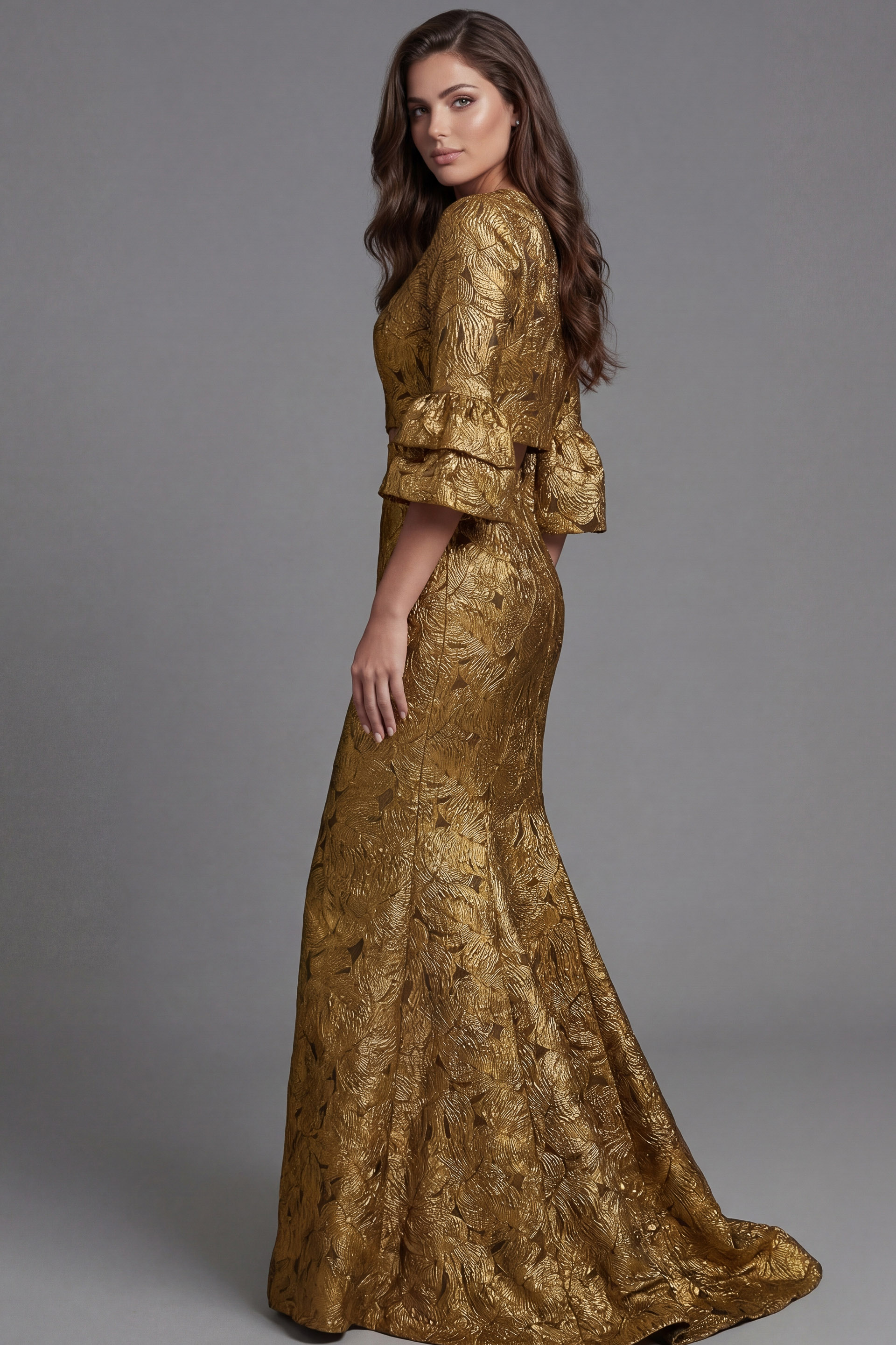 Elegant gold mermaid dress with structured bodice