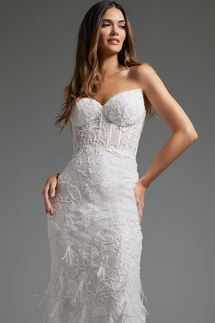 model wearing Jovani JB40590 close-up of sweetheart neckline and lace