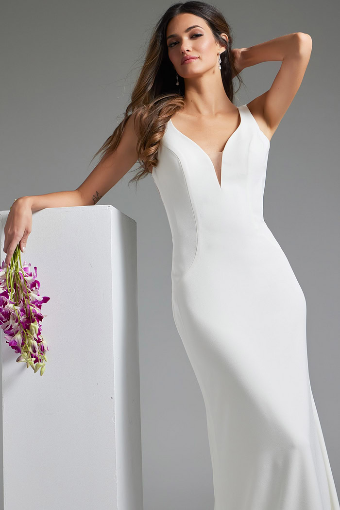 V Neckline Sheath Wedding Dress JB4222
